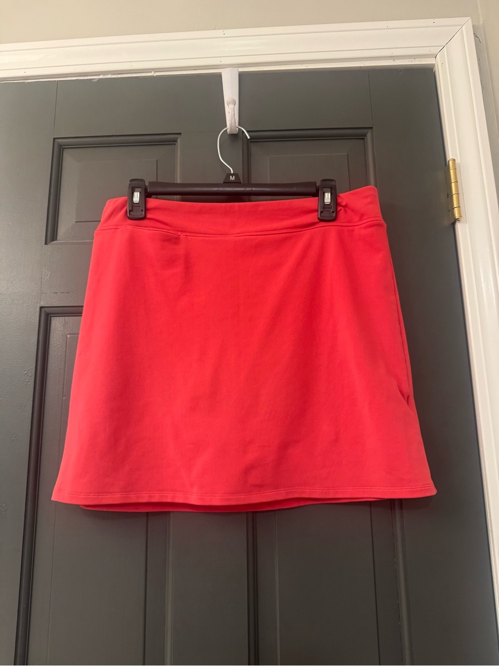 Adidas coral colored skort